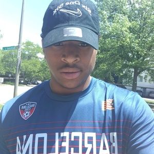 Meet your Posher, Juan